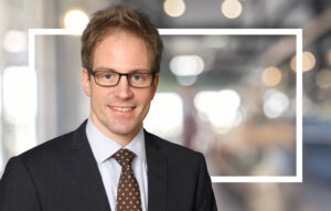 Pysyvät vastaavat ja poistoero